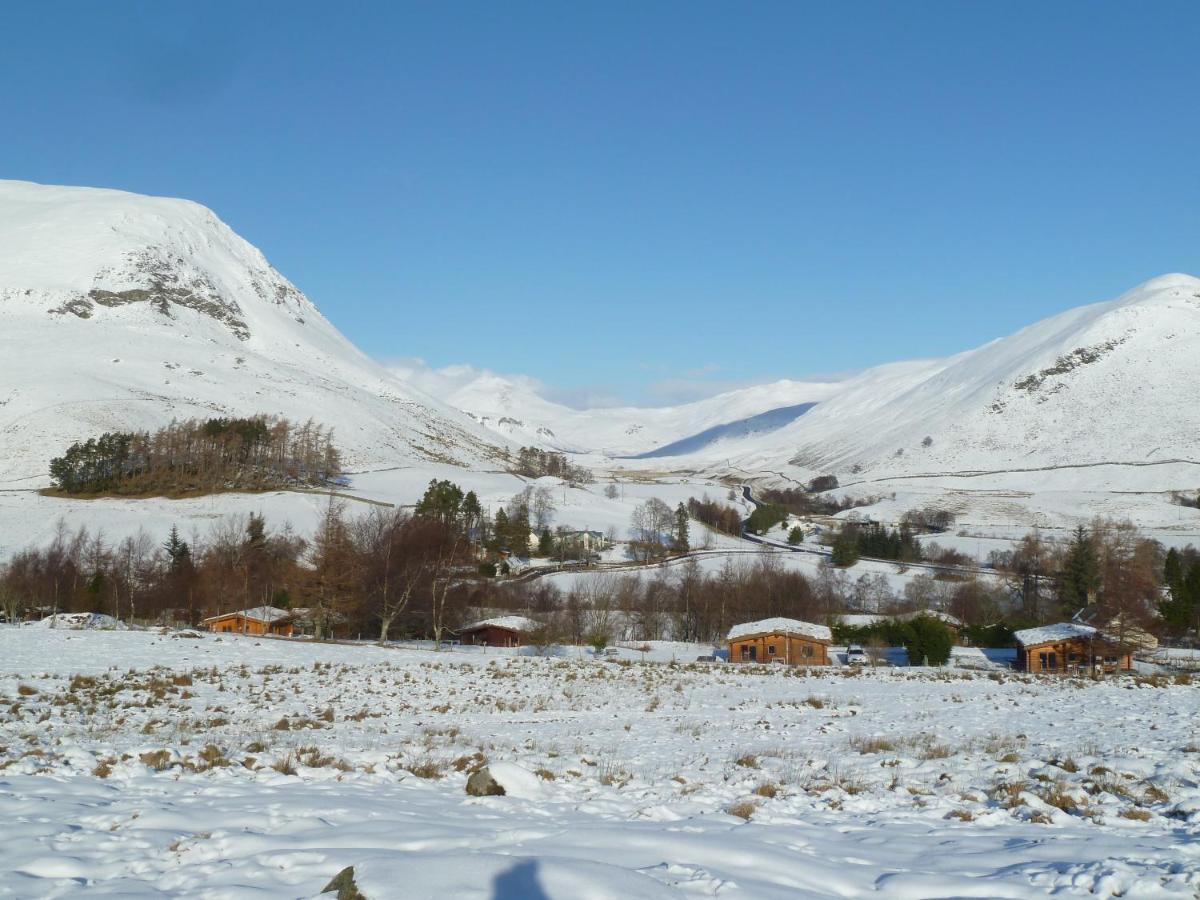Glenbeag Mountain Lodges Spittal of Glenshee Zewnętrze zdjęcie