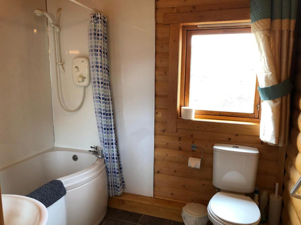 Glenbeag Mountain Lodges Spittal of Glenshee Zewnętrze zdjęcie