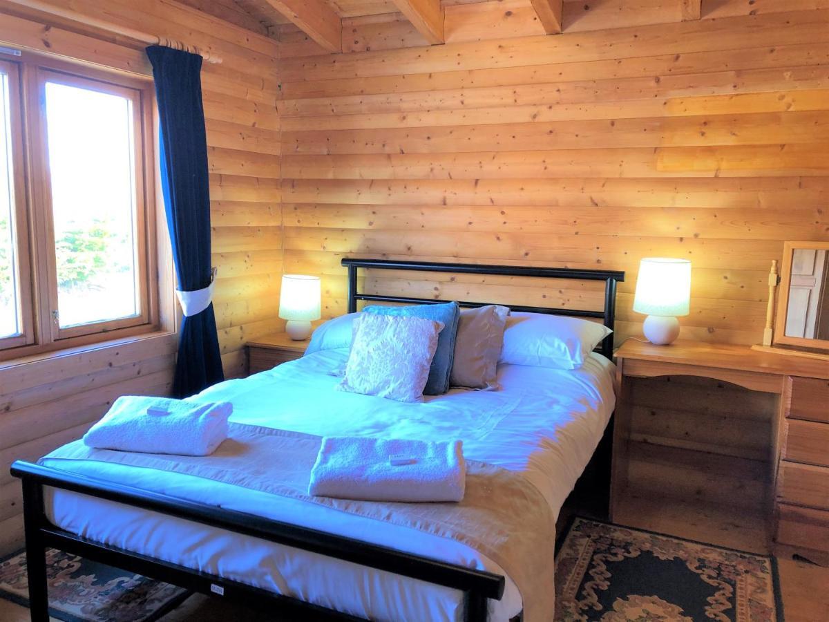 Glenbeag Mountain Lodges Spittal of Glenshee Zewnętrze zdjęcie